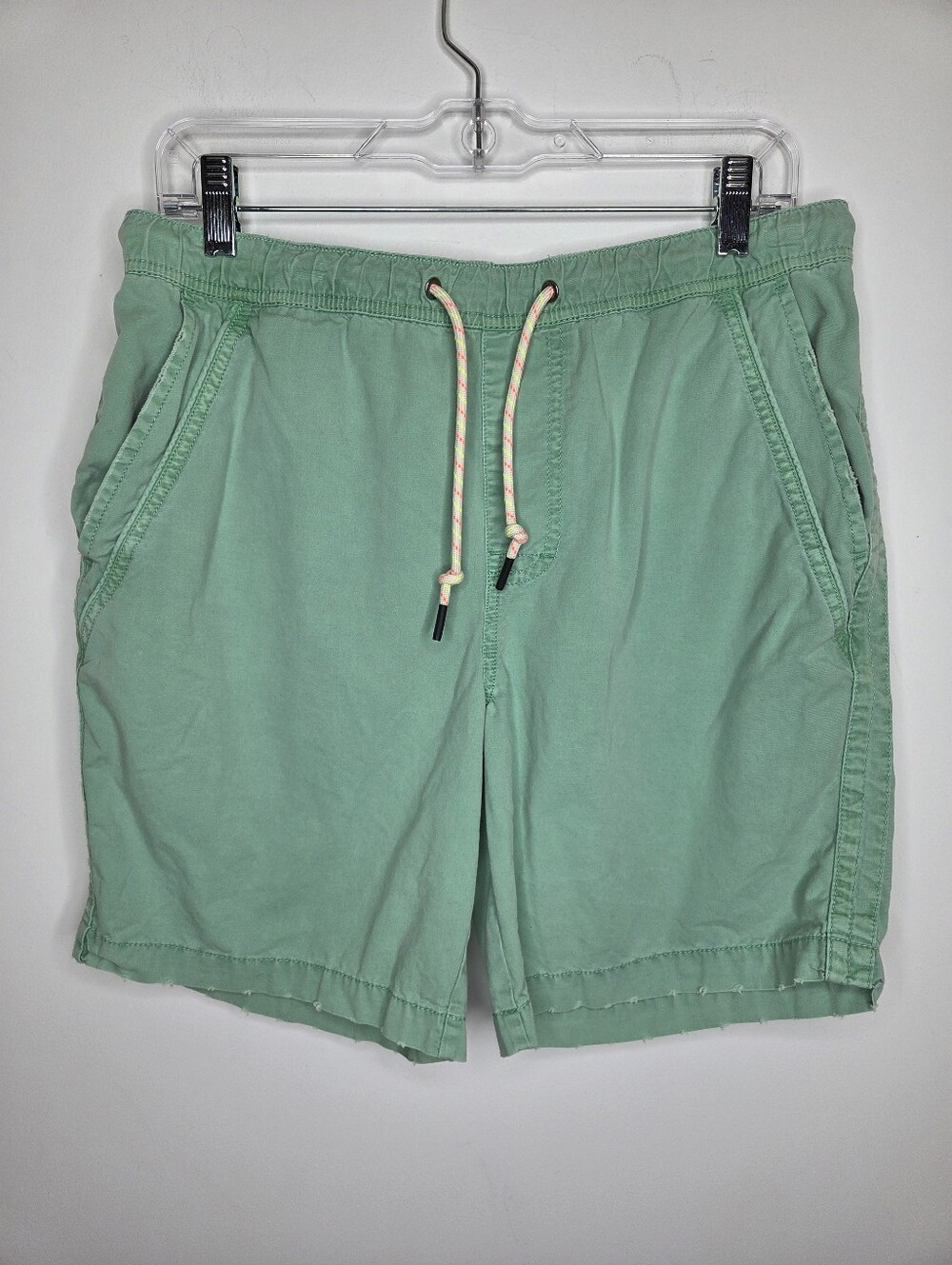 Union Size M -Men's Mint Green Shorts with Drawstring